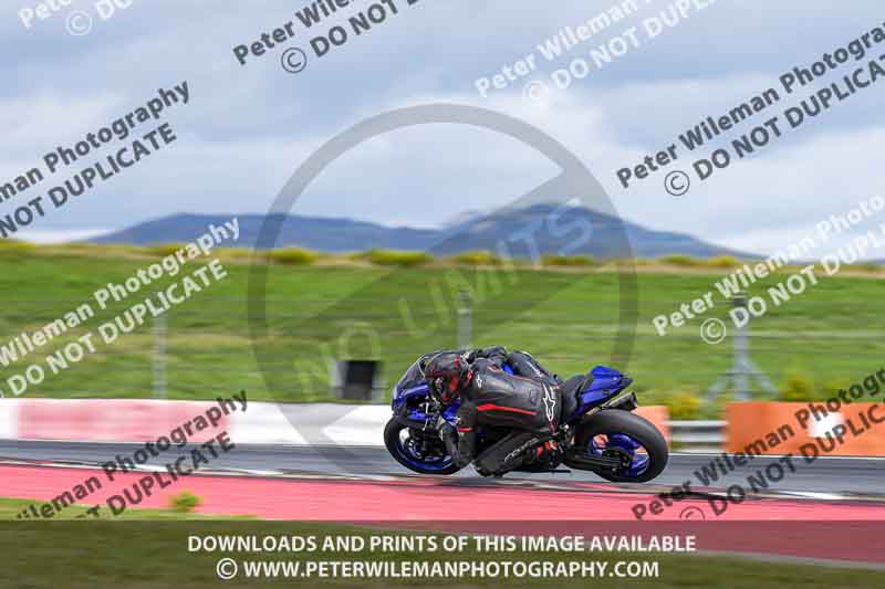 Circuito de Navarra;Spain;event digital images;motorbikes;no limits;peter wileman photography;trackday;trackday digital images